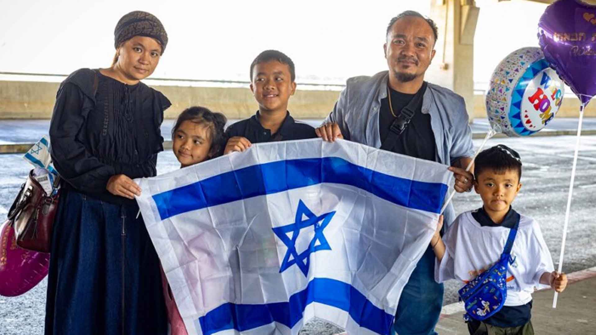 ICEJ hilft Alijah Welle der Bnei Menashe Juden